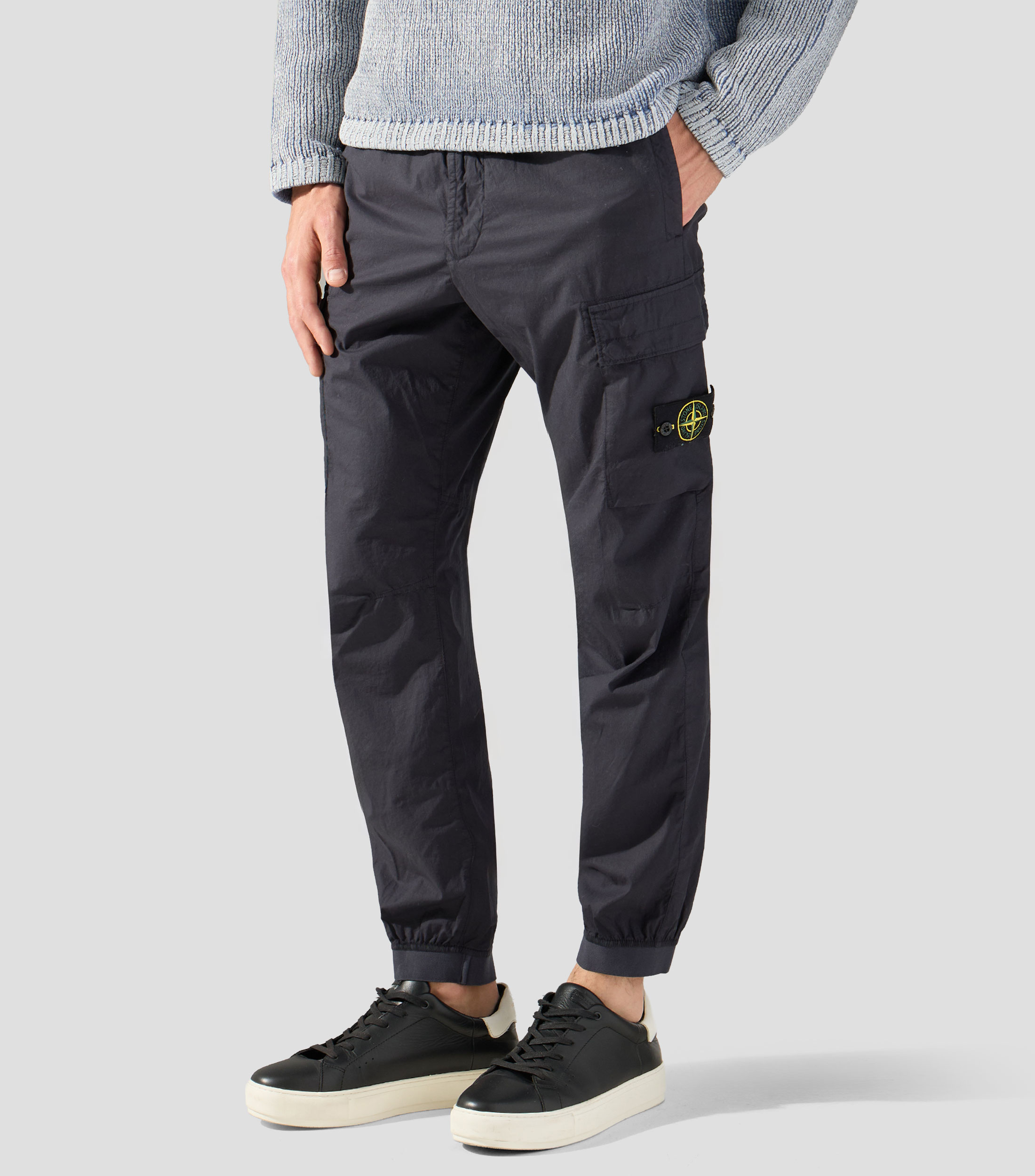 Pantalón casual tipo jogger Hombre